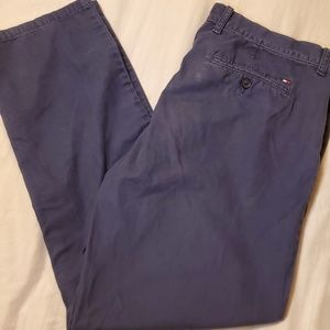 Tommy Chinos